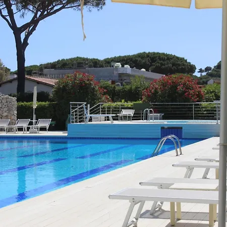 Dei Coralli 4*