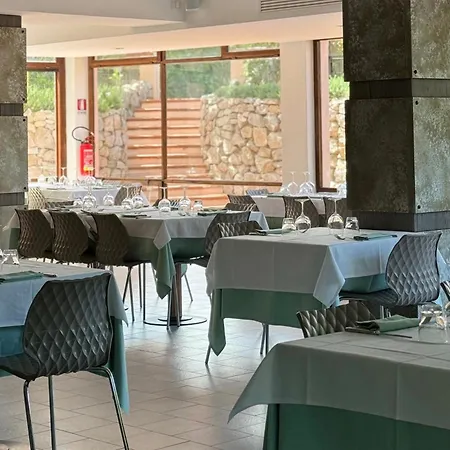 Dei Coralli 4*